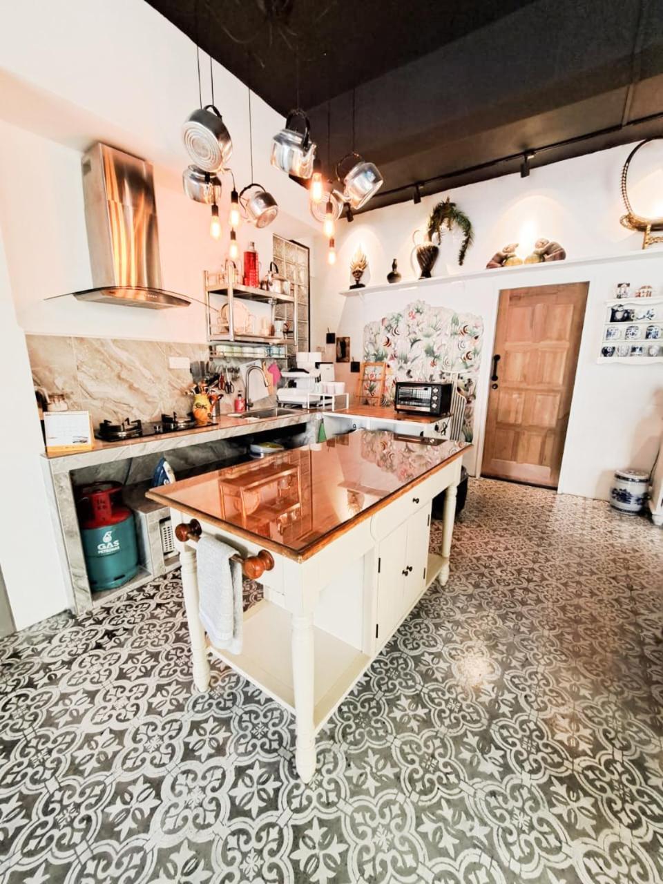 Clocktower 2 Homestay 2-7 Pax At Brinchang, مرتفعات كاميرون المظهر الخارجي الصورة